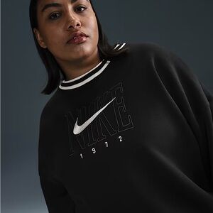 Nike Phoenix Fleece